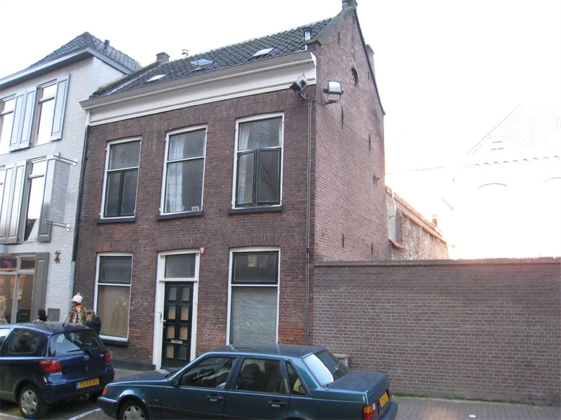 Image 7 of 7