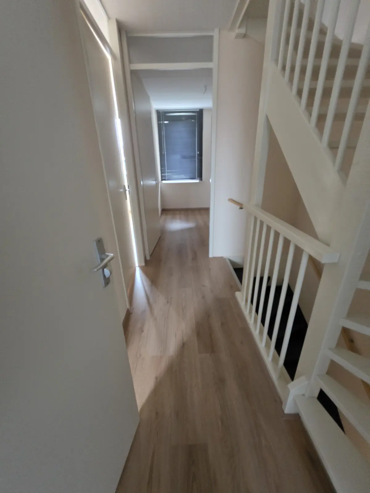 Image 10 of 18
