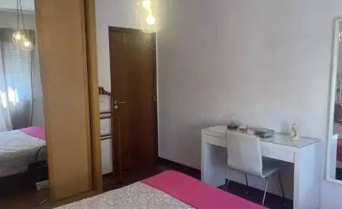 Chambre meublée près de Waterlooplein, Amsterdam - À louer