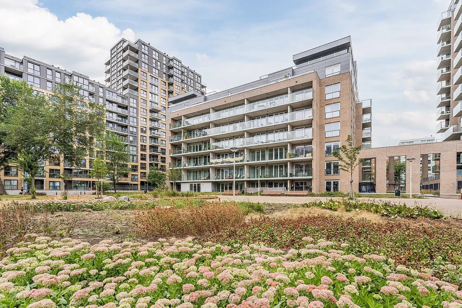 Apartment President Kennedylaan, The Hague - For Rent
