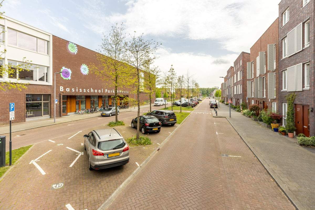 Afbeelding 3 van 28