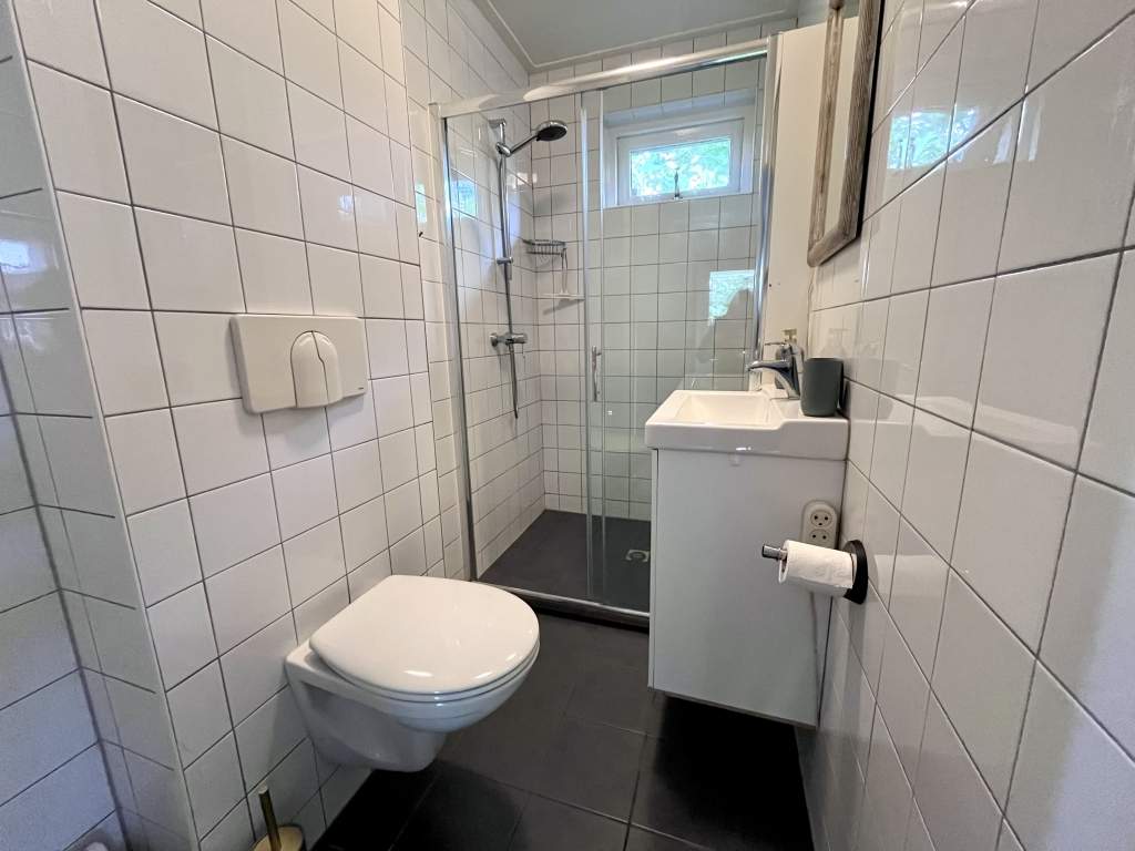 Image 12 of 22