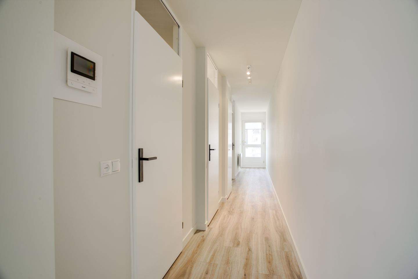 Image 19 sur 46