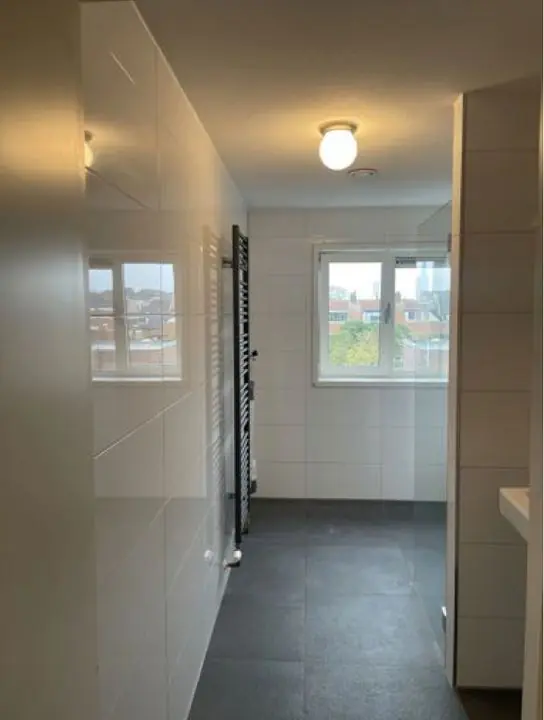 Image 19 of 22
