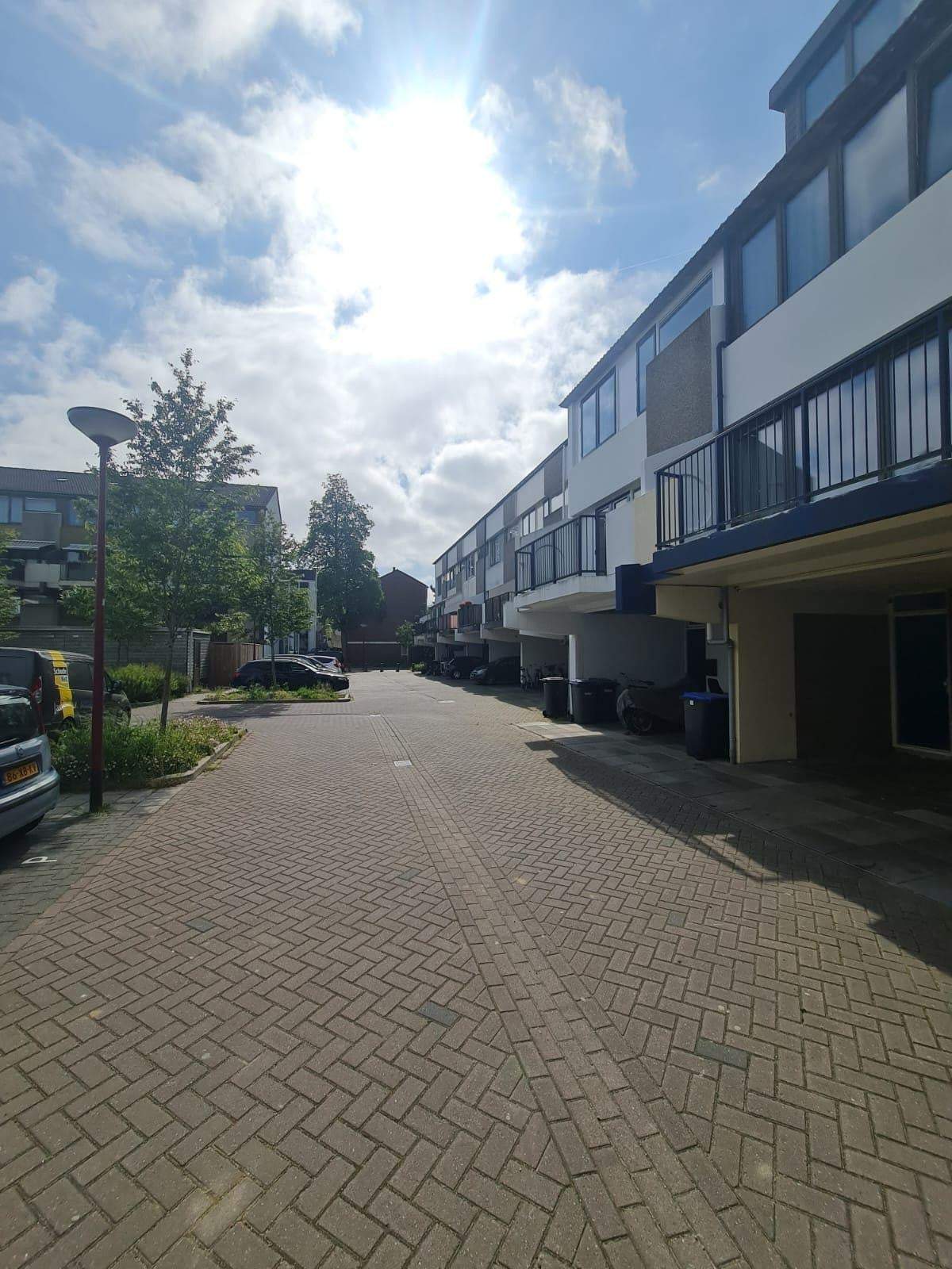 Image 1 of 18