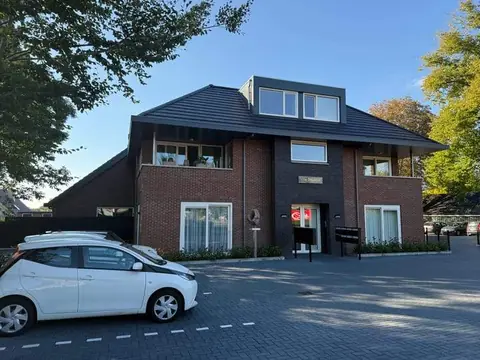 Hoofdweg 88F, Eelde — Upper-floor Apartment