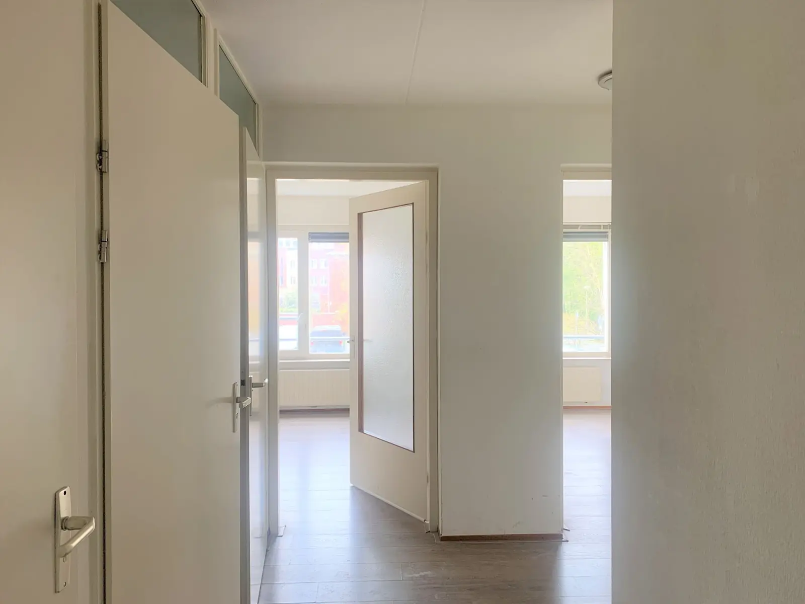 Image 3 of 21