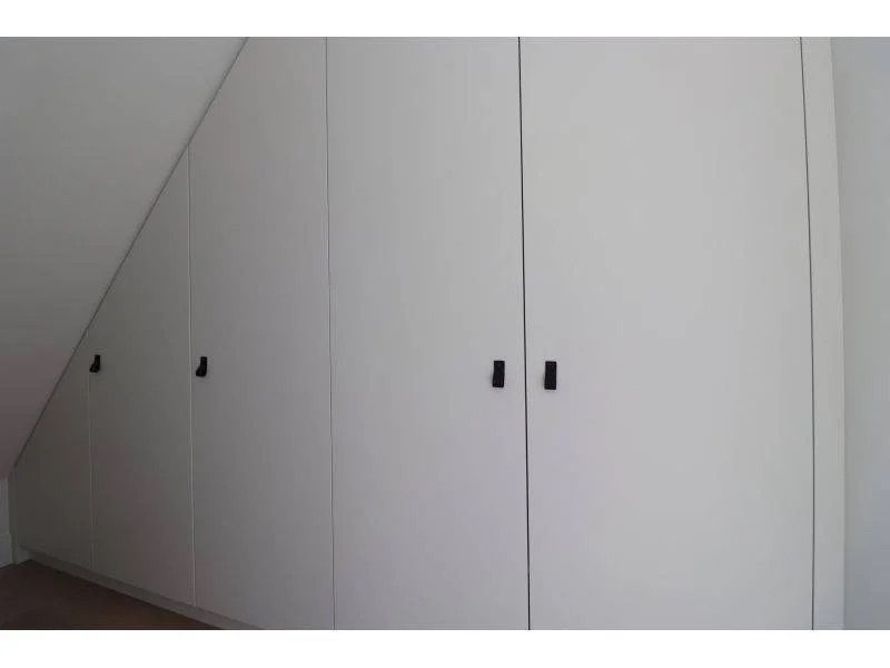 Image 11 of 19
