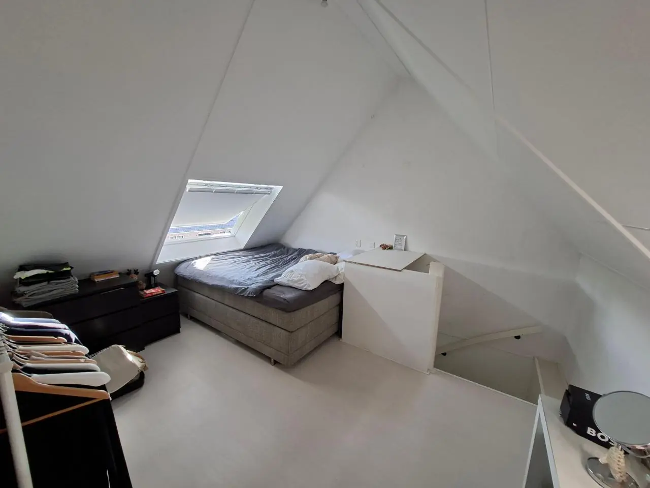 Image 7 of 12