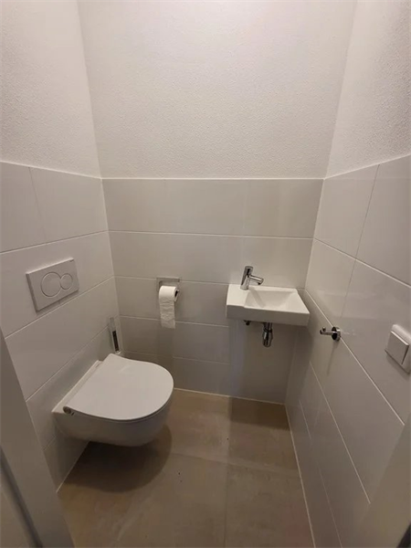 Image 19 of 21