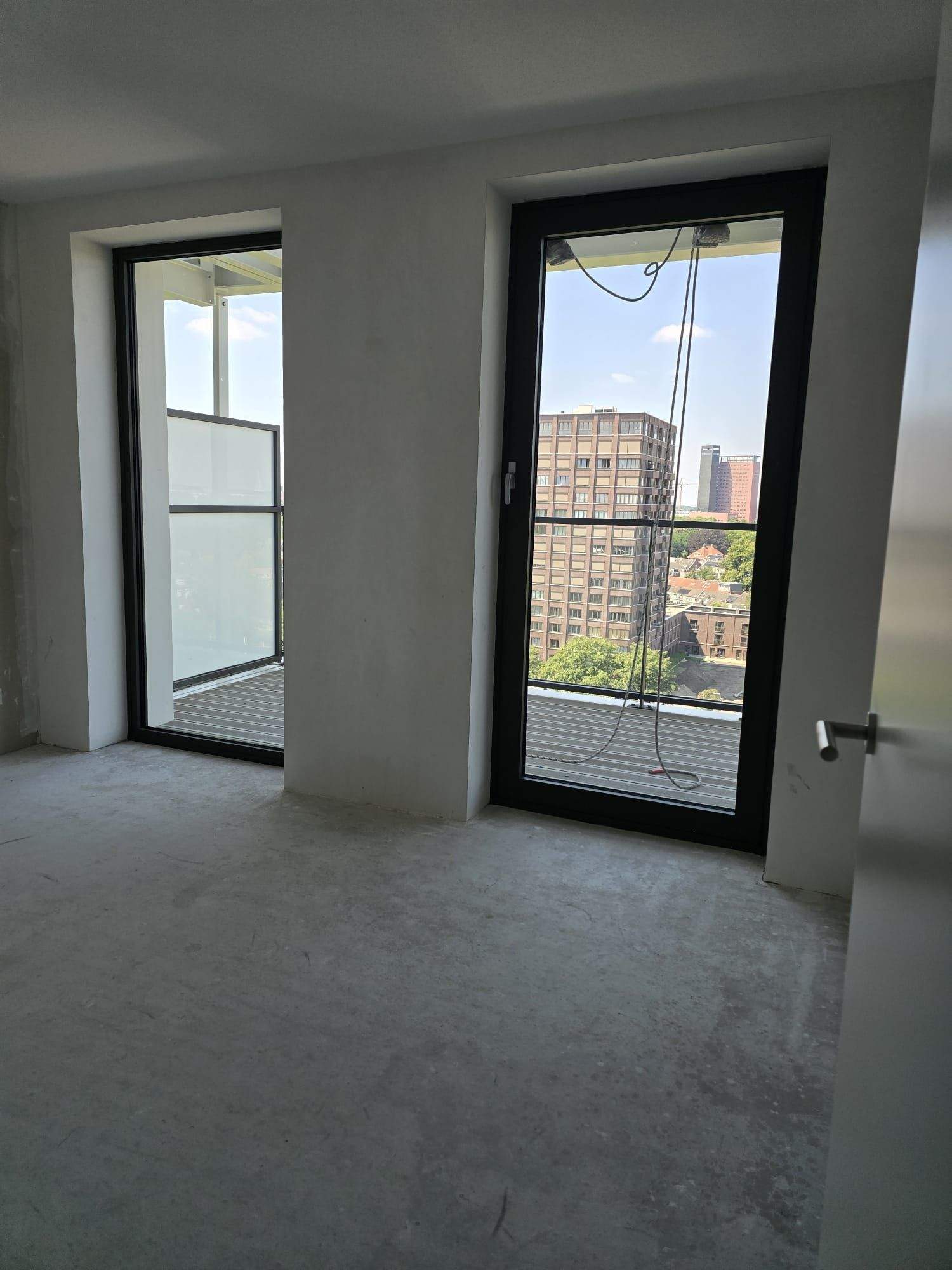 Image 15 of 20
