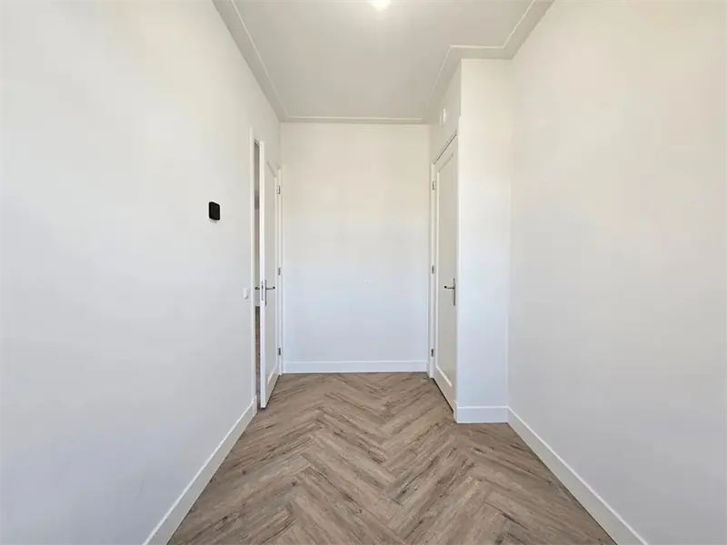 Image 11 of 17