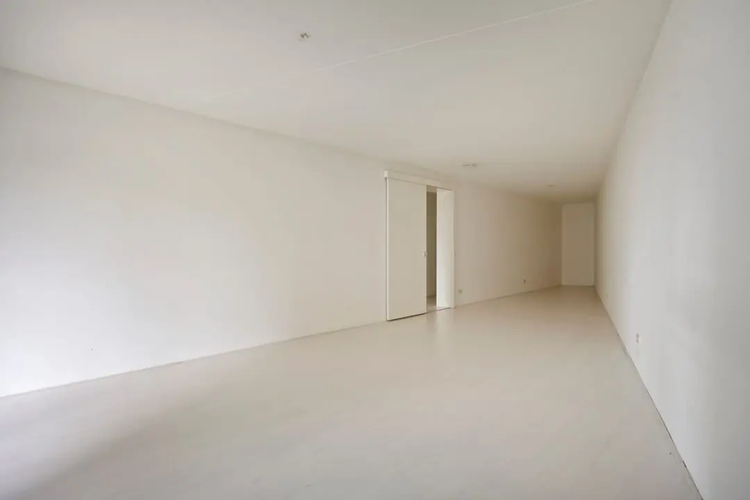 Image 17 of 45