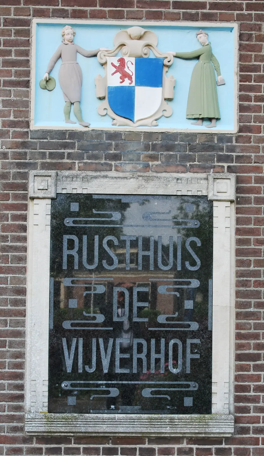 Image 9 of 9