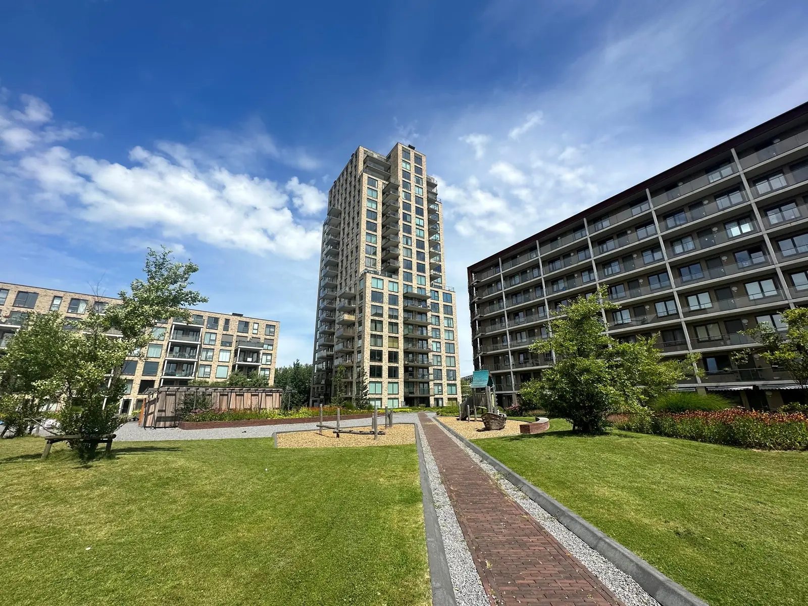 Appartement de 3 pièces Escamplaan, La Haye - À louer