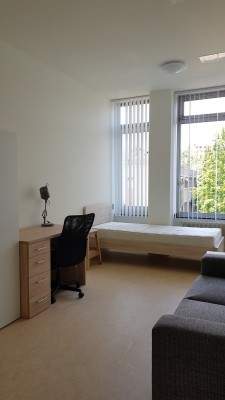 Bild 2 von 25