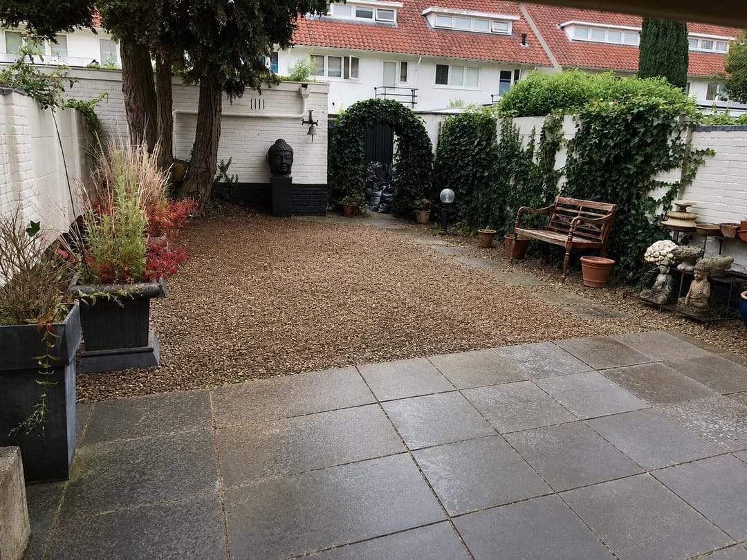 Image 26 of 28