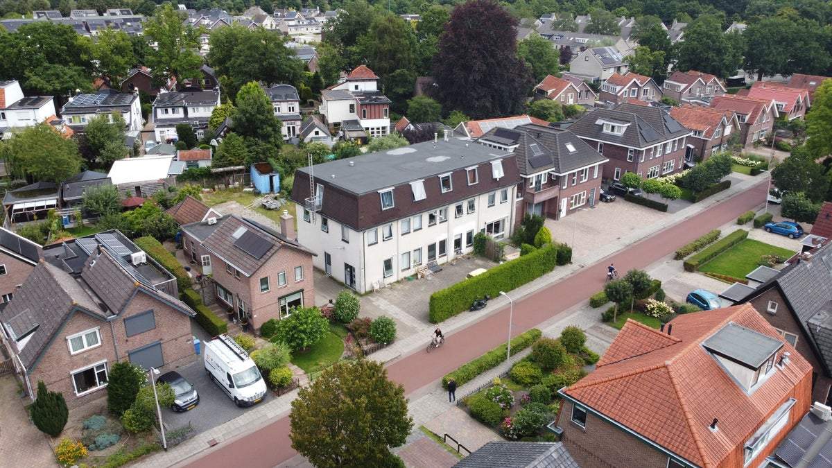 Bild 1 von 6