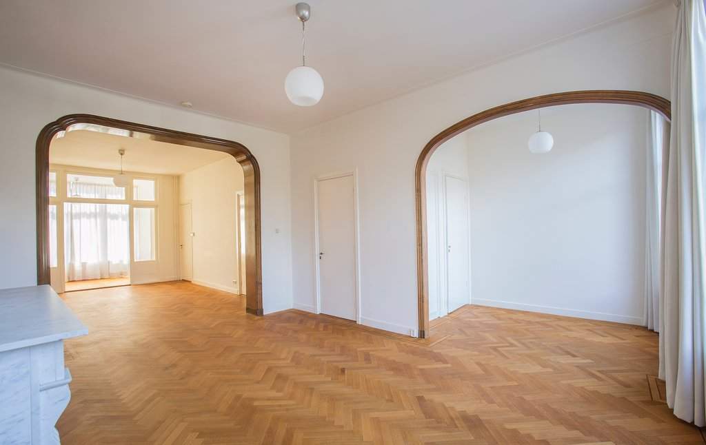 Bild 3 von 12