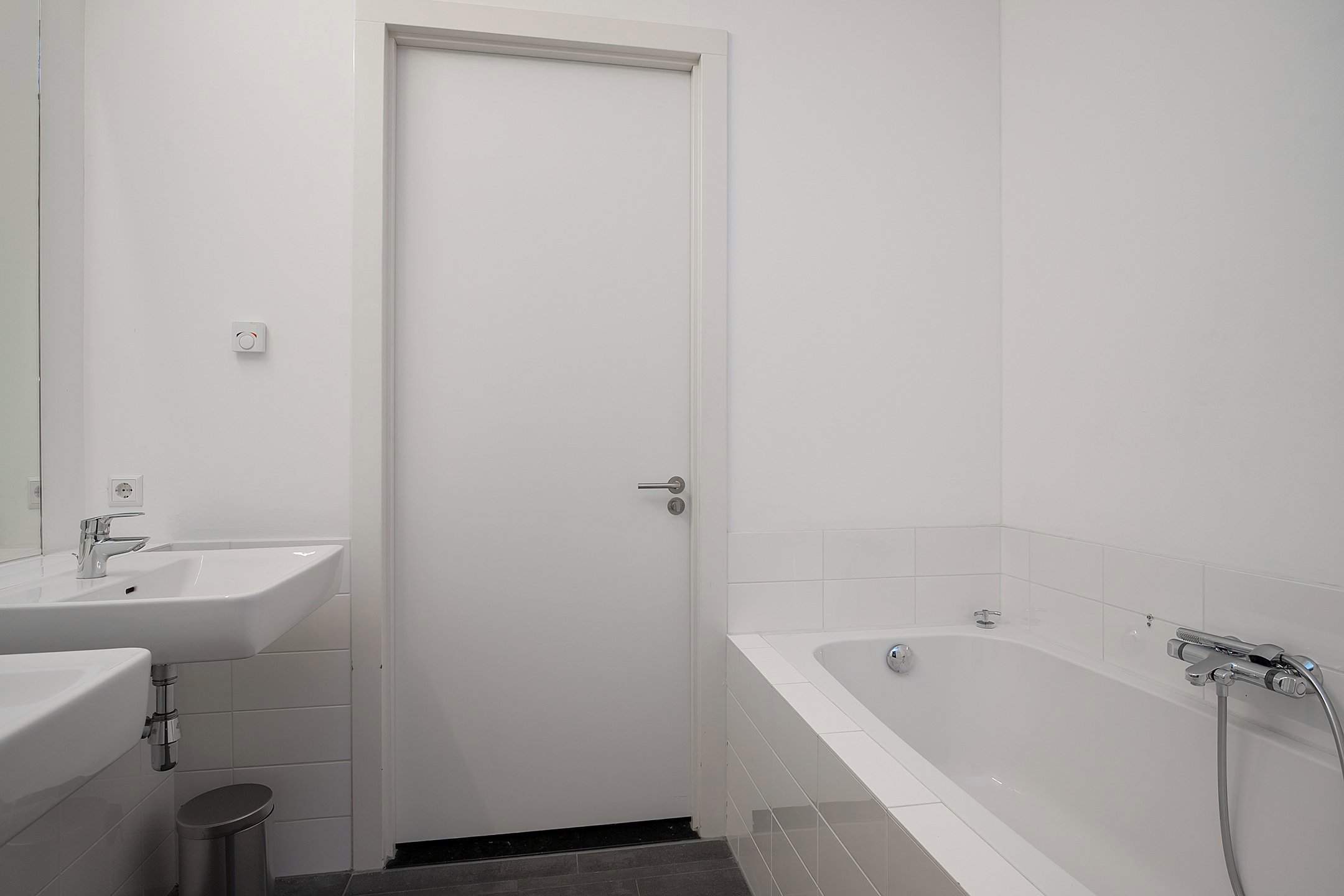 Image 11 of 18
