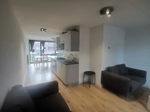 House Juf van Kempenstraat, Hoofddorp - For Rent