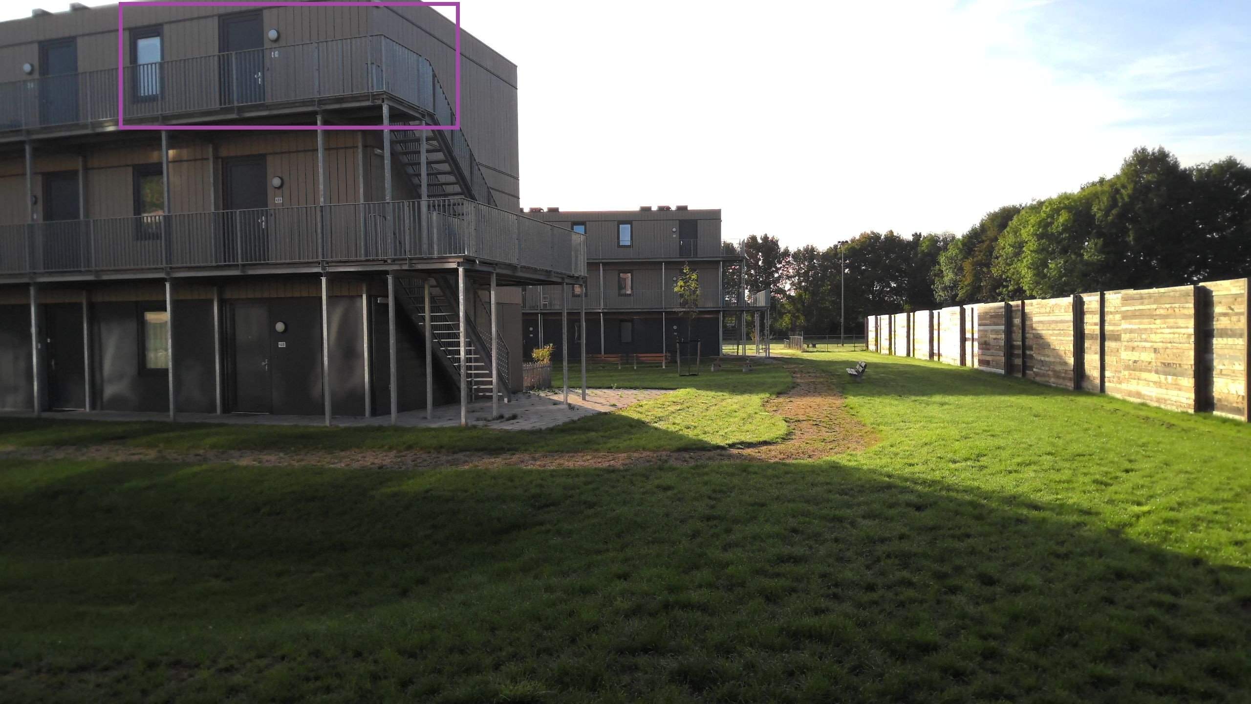 Bild 1 von 3