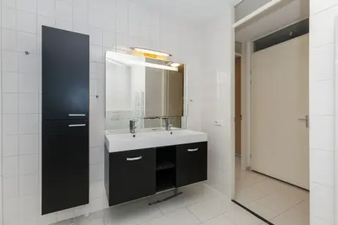House Verwoldestraat, Den Haag - For Rent