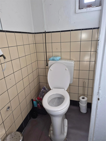 Image 8 of 9