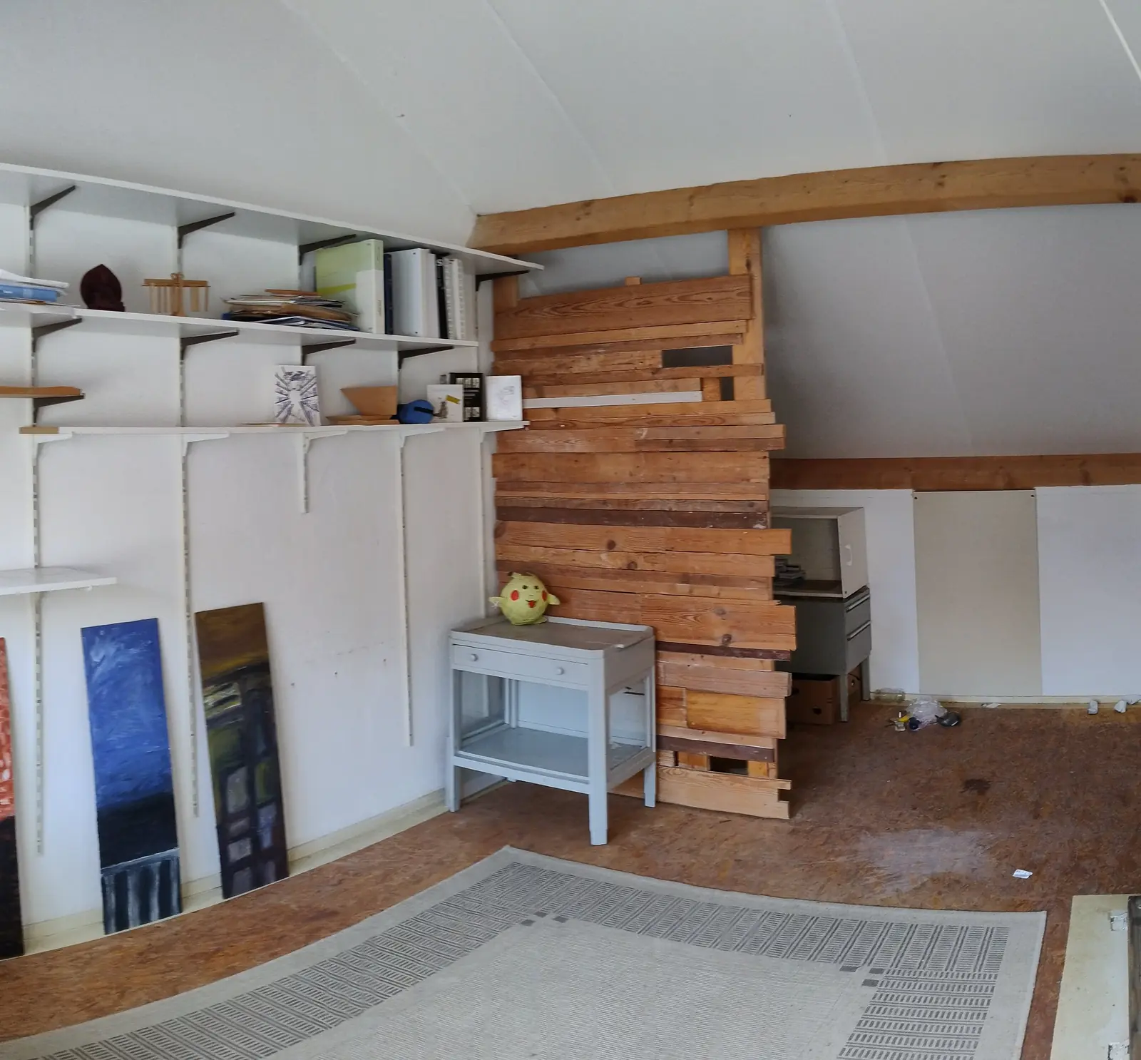 Image 2 of 6