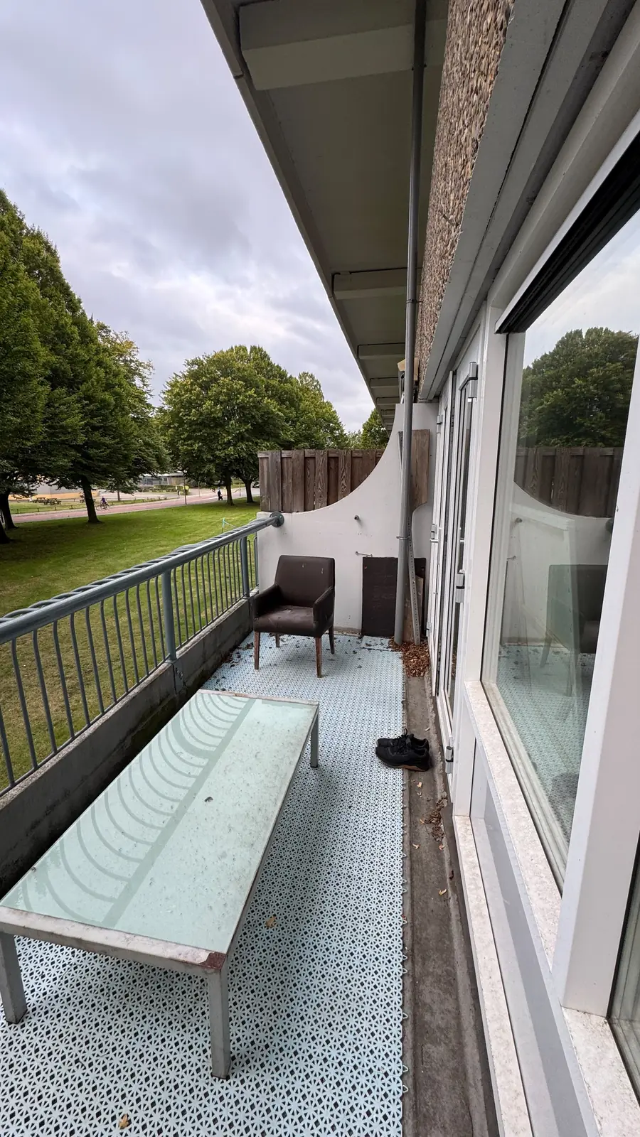 Image 6 of 8