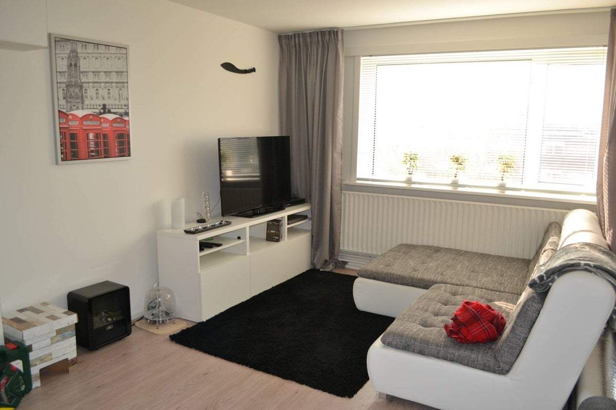 Bild 2 von 16