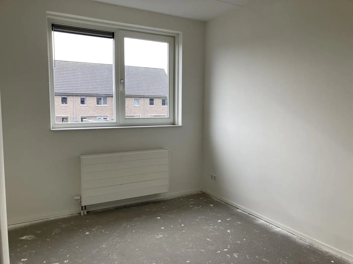 Image 10 of 22