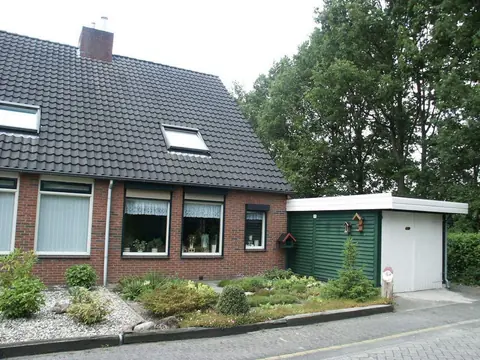 Casa esquinera Keizer Ottostraat 41, Borculo - En alquiler