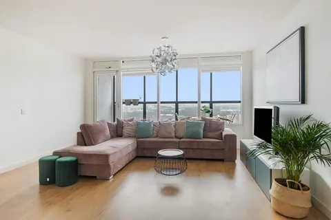 Furnished 2-Bedroom Apartment Watertorenweg, Rotterdam - For Rent