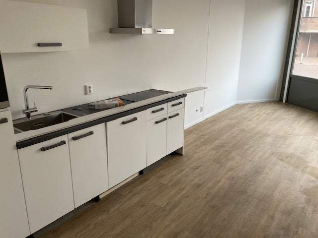 Bild 1 von 8