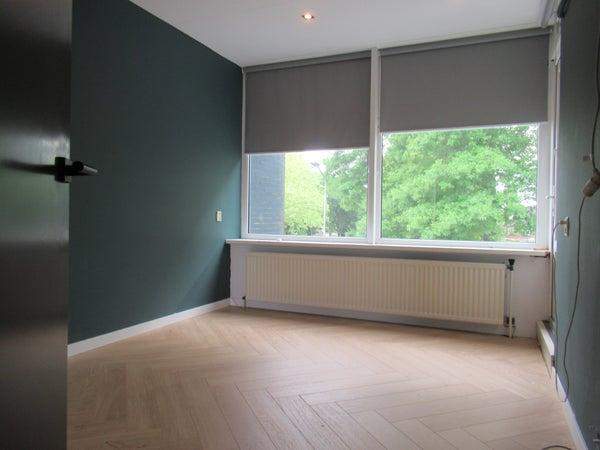 Bild 2 von 6