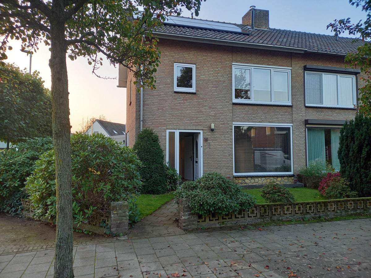 Afbeelding 1 van 23