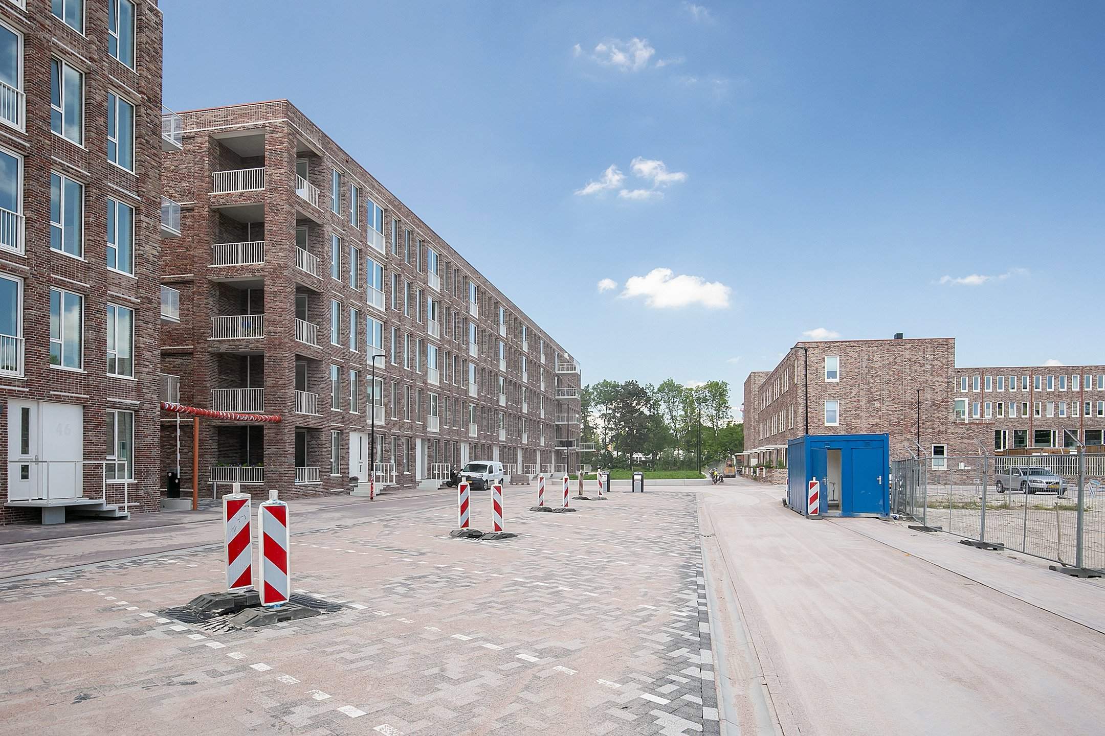 Bild 1 von 19