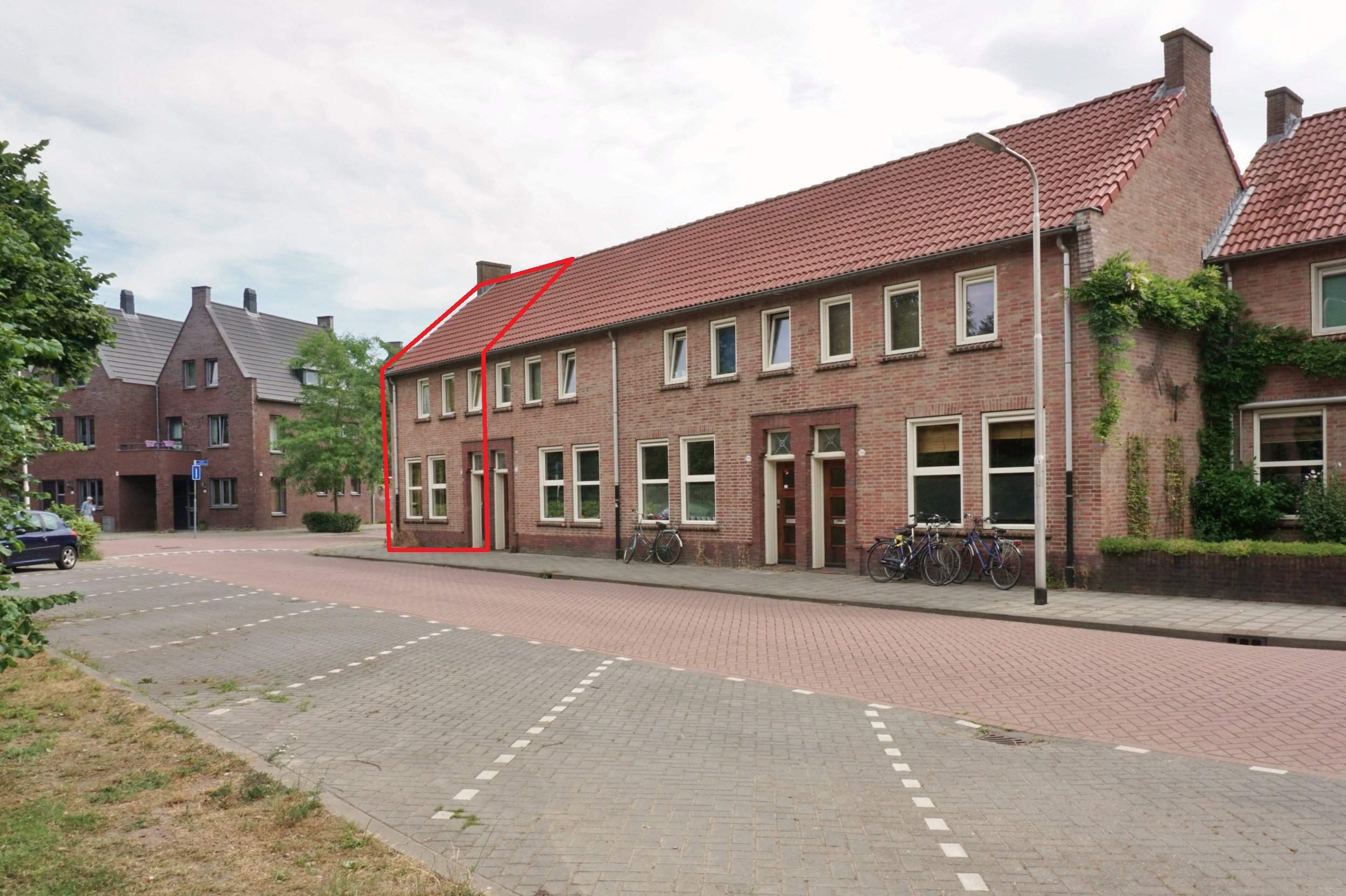 Bild 1 von 2