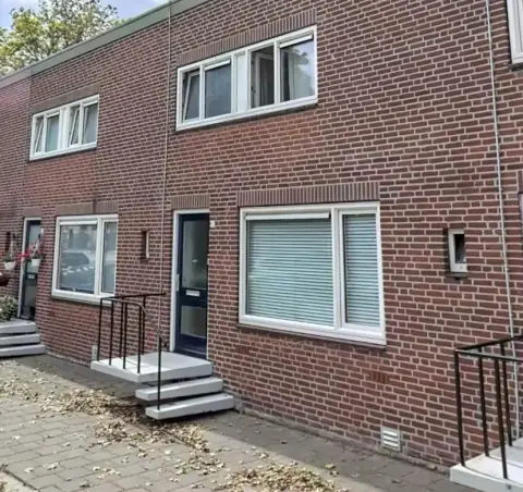Terraced House Esdoornstraat 16, Venray-Oost - For Rent