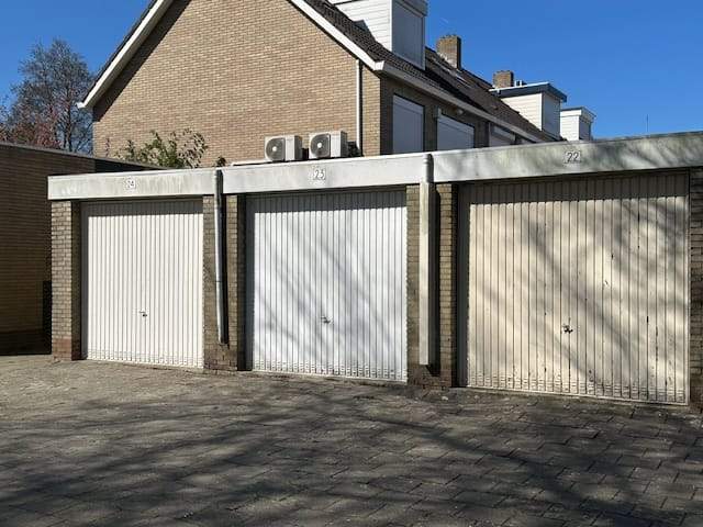 Bild 1 von 6