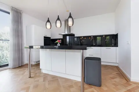 Möbliertes 3-Zimmer-Penthouse Bijdorplaan, Zoetermeer - Zu vermieten