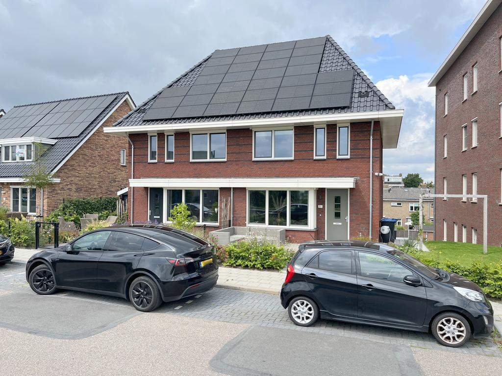 Afbeelding 1 van 46