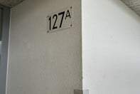 Afbeelding 2 van 11