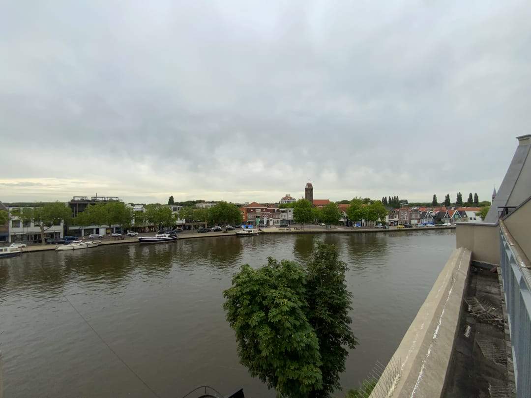 Bild 17 von 25
