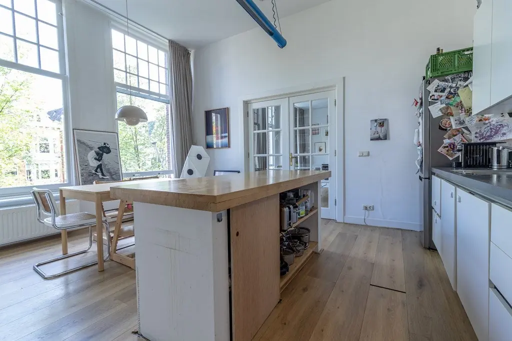 Image 21 of 22