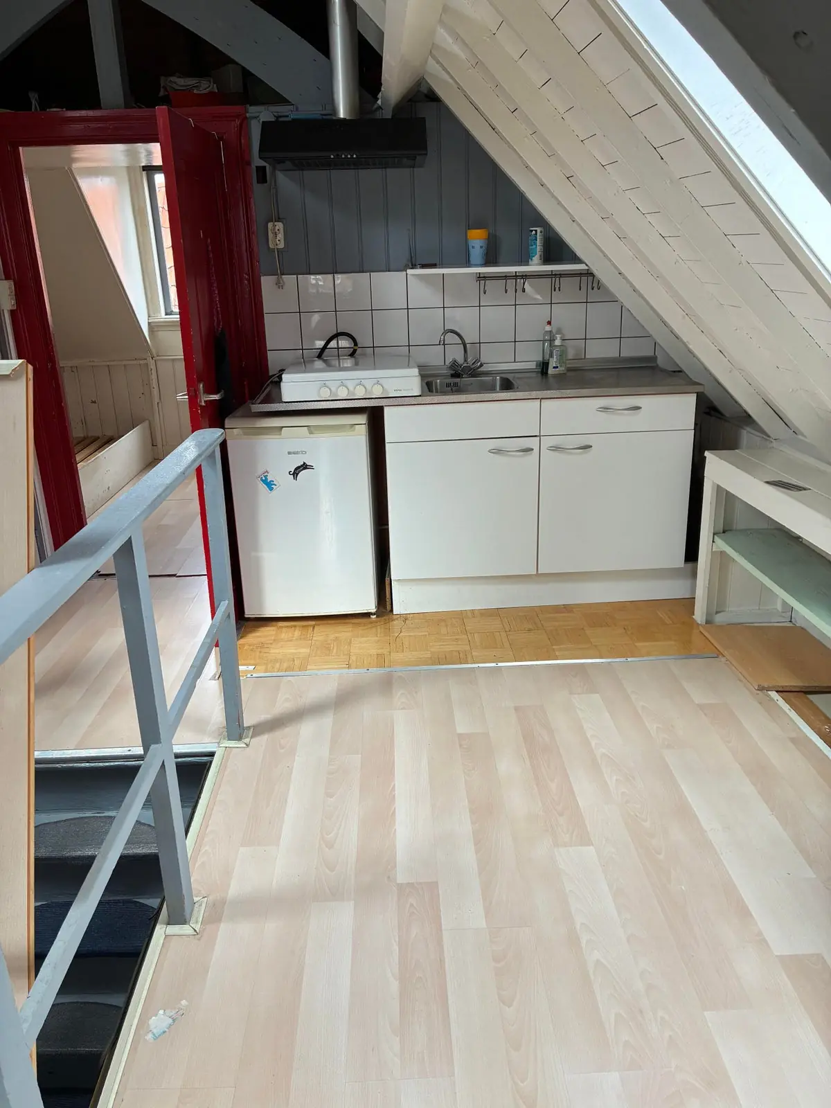 Bild 2 von 8