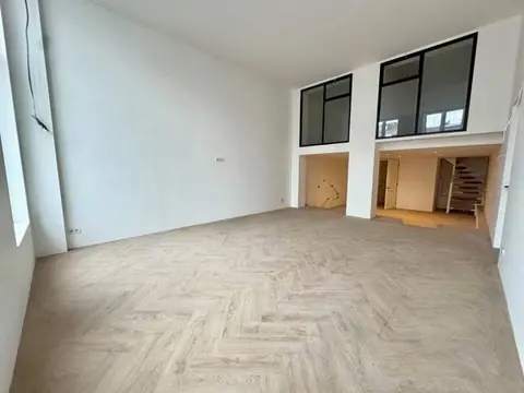 2-Bedroom Apartment Prinsegracht, Den Haag - For Rent
