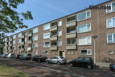 3-Room Apartment Abraham Crijnssenstraat, Leiden - For Rent