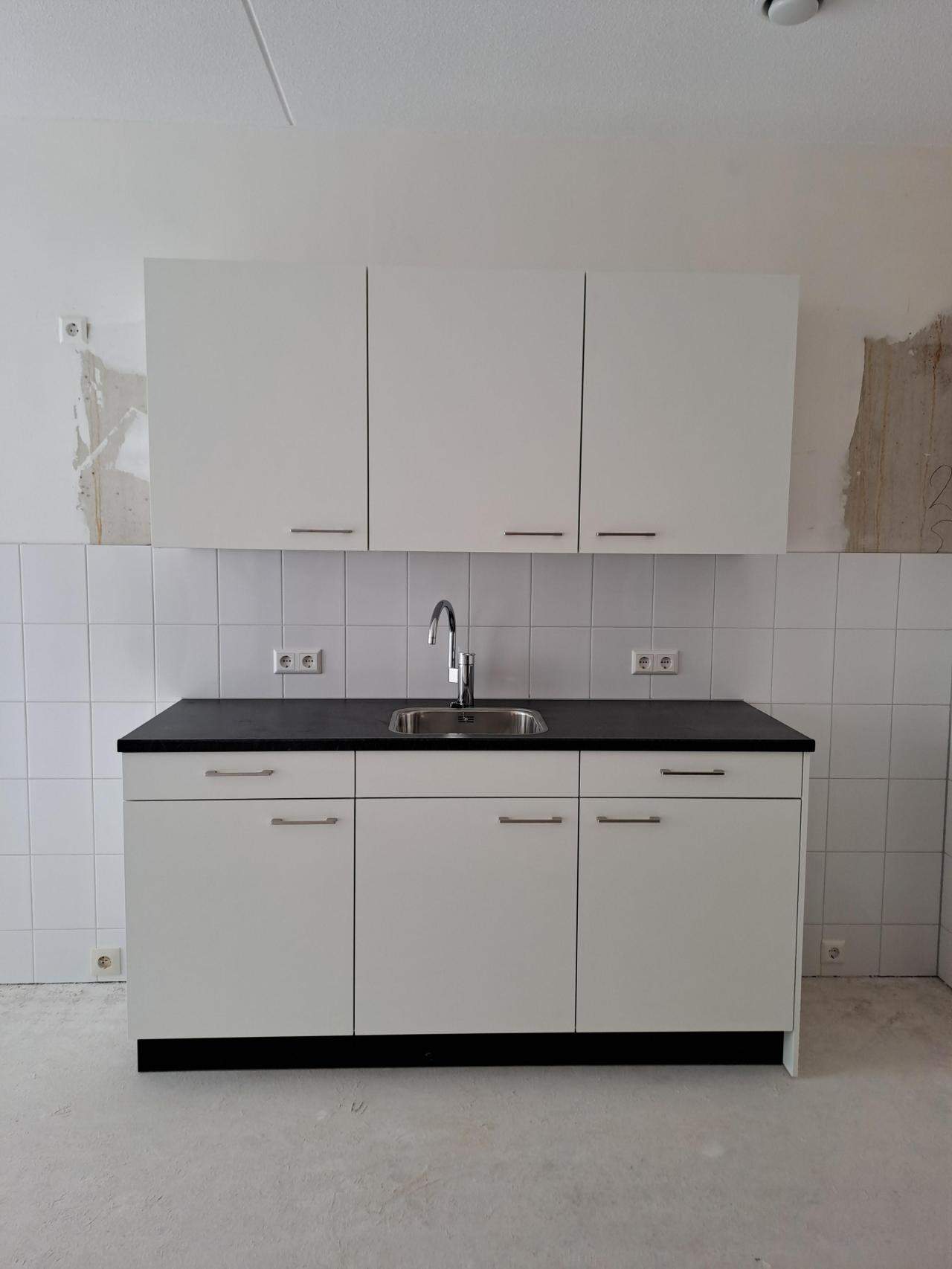 Afbeelding 2 van 8